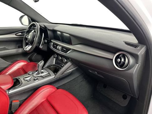 Used 2024 Alfa Romeo Stelvio Veloce AWD/4WD image 29