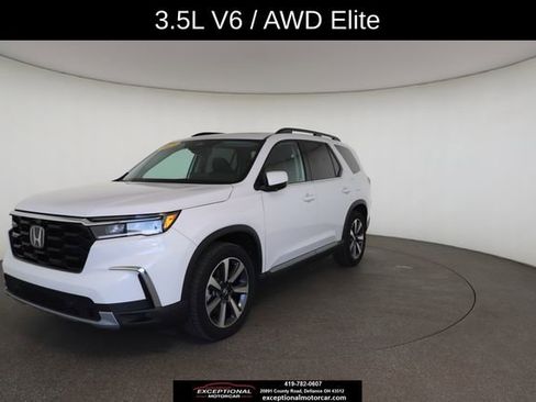 Used 2023 Honda Pilot Elite image 3