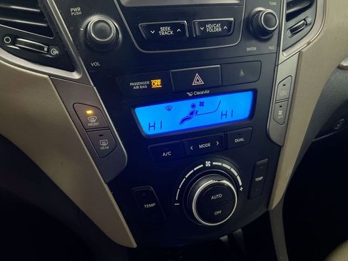 Used 2015 Hyundai Santa Fe Limited image 16