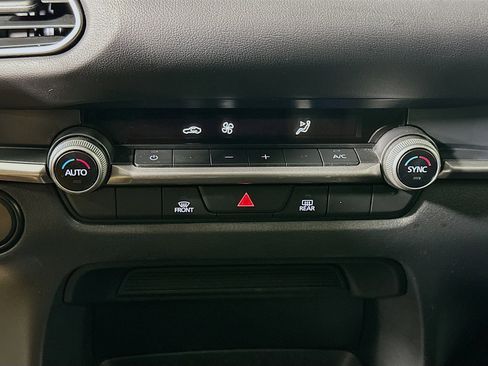 Used 2023 MAZDA CX-30 AWD 2.5 S w/ Select Package image 23