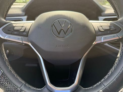 Used 2023 Volkswagen Atlas Cross Sport SE w/ Panoramic Sunroof Package FWD image 23