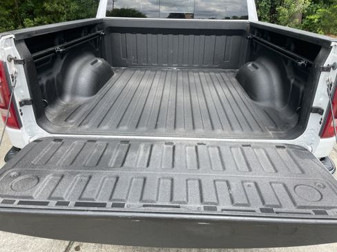 Used 2019 RAM 1500 Limited AWD/4WD image 30