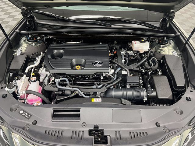 Certified 2025 Lexus ES 300h w/ Accessory Package (Z1) FWD image 24