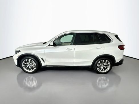 Used 2022 BMW X5 sDrive40i w/ Premium Package RWD image 4