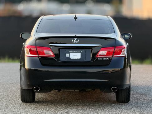Used 2011 Lexus ES 350 FWD image 4