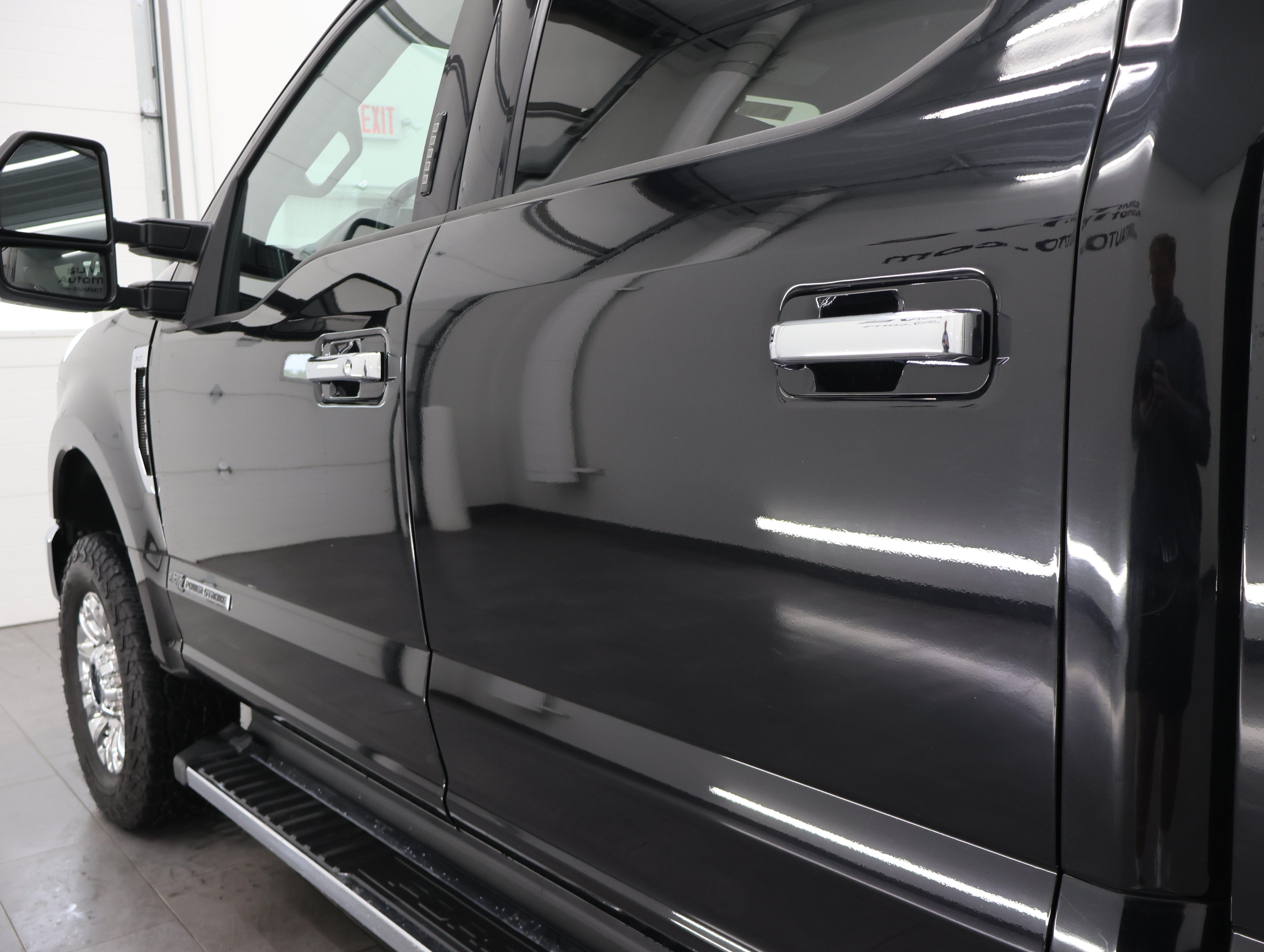 Used 2021 Ford F250 XLT w/ XLT Premium Package AWD/4WD image 31