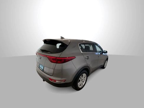 Used 2018 Kia Sportage LX image 8