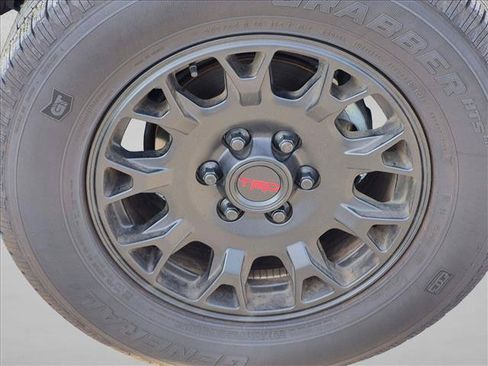 Used 2025 Toyota Tacoma SR5 RWD image 15
