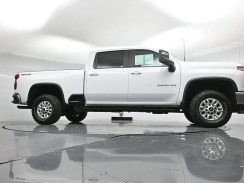 Used 2022 Chevrolet Silverado 2500 LT w/ All Star Edition image 4
