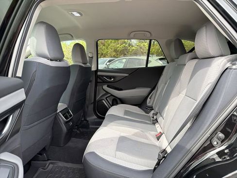 Certified 2025 Subaru Outback Premium AWD/4WD image 13