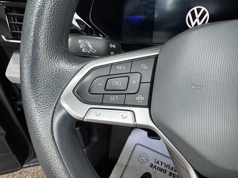 Used 2022 Volkswagen Taos S AWD/4WD image 18