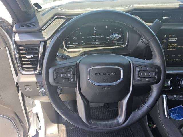Used 2024 GMC Sierra 2500 Denali Ultimate AWD/4WD image 6