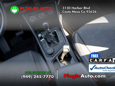 Used 2022 Volkswagen Taos SE w/ Panoramic Sunroof Package AWD/4WD image 16