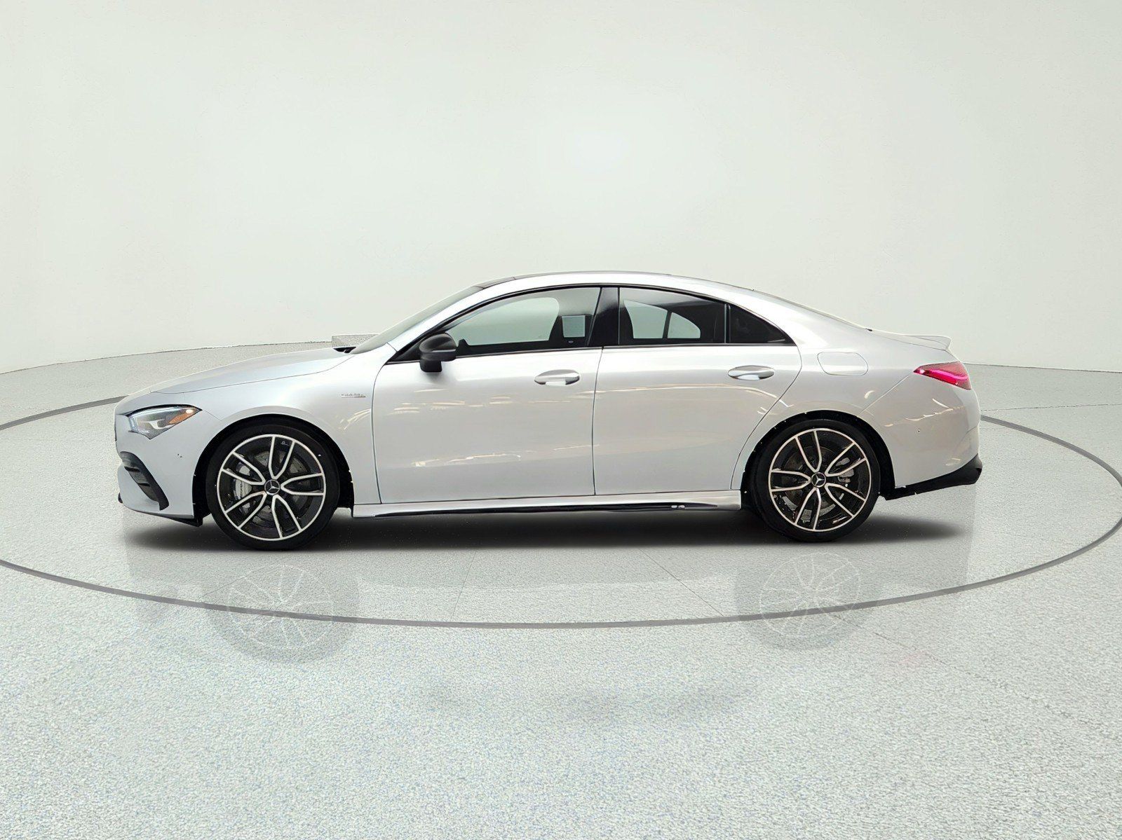 New 2026 Mercedes-Benz CLA 35 AMG 4MATIC image 8