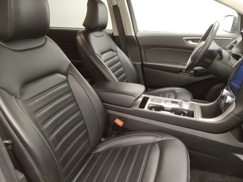 Used 2023 Ford Edge SEL image 21