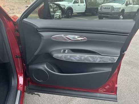 Used 2025 Genesis GV70 3.5T Sport w/ Sport Advanced Package image 16