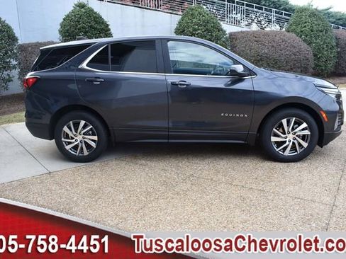 Used 2022 Chevrolet Equinox LT image 12