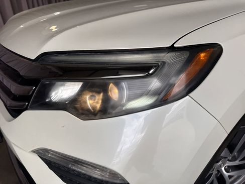 Used 2016 Honda Pilot Touring image 8