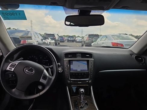 Used 2013 Lexus IS 350C RWD image 7