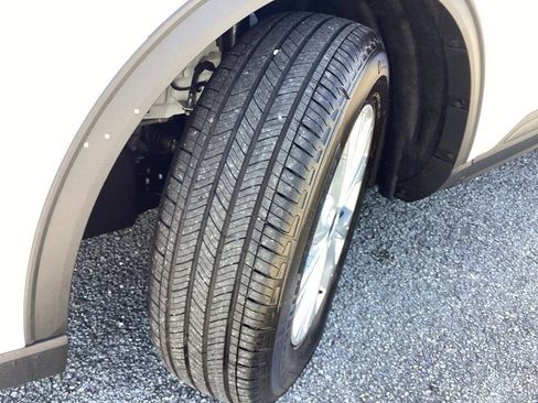 New 2025 Ford Escape Active w/ Tech Pack #1 image 19