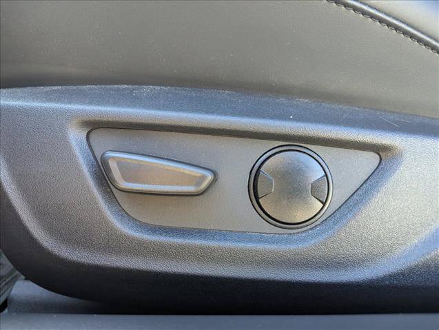 Used 2025 Ford Mustang Coupe RWD image 11
