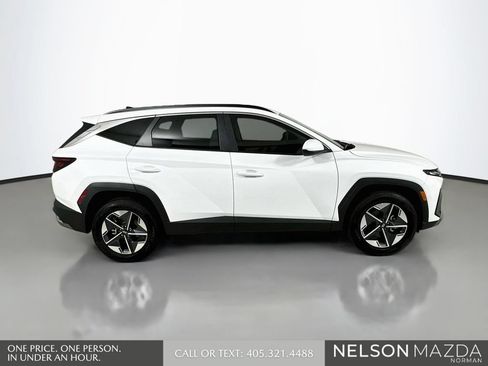 Used 2025 Hyundai Tucson SEL AWD/4WD image 5