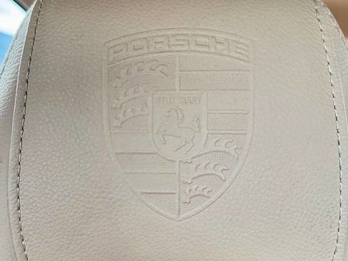 Used 2014 Porsche Panamera 4 AWD/4WD image 38