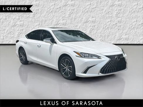 Used 2025 Lexus ES 350 w/ Premium Package FWD image 1