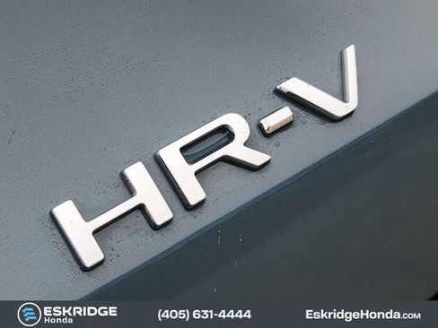Used 2025 Honda HR-V Sport image 11