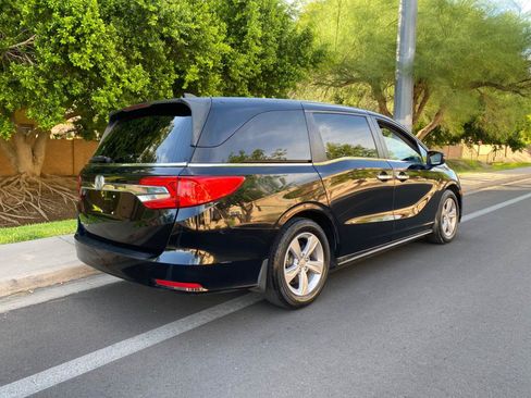Used 2019 Honda Odyssey EX image 5