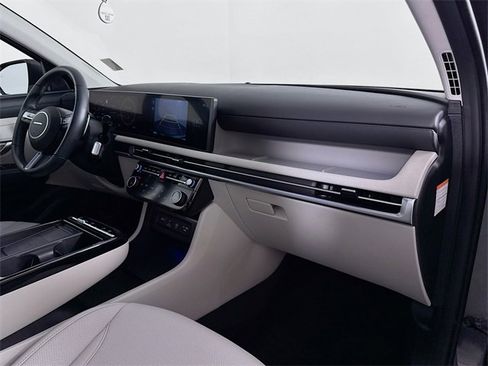 Certified 2025 Hyundai Tucson SEL image 45