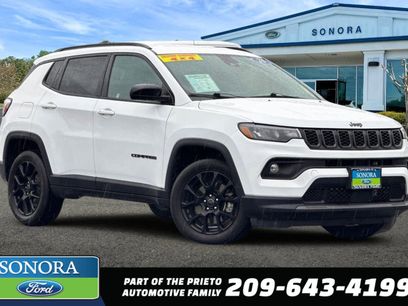 Used 2025 Jeep Compass Latitude w/ Altitude Special Edition
