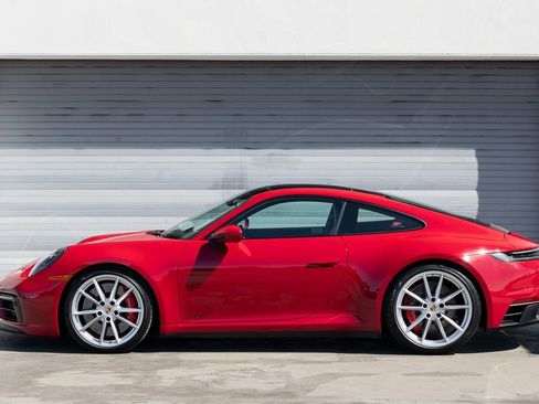 Certified 2024 Porsche 911 Carrera 4 GTS image 2