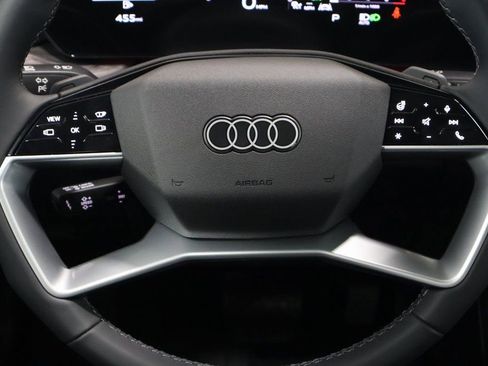 New 2025 Audi Q5 Premium Plus image 17