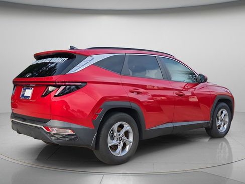 Used 2023 Hyundai Tucson SEL FWD image 7