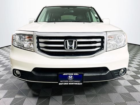 Used 2015 Honda Pilot Touring image 2