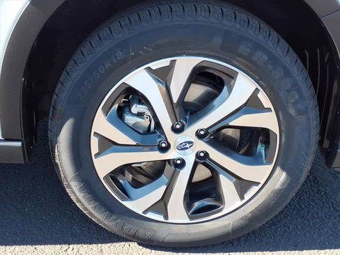Certified 2022 Subaru Outback Limited image 9