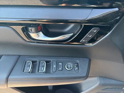 Used 2023 Honda CR-V EX-L image 17