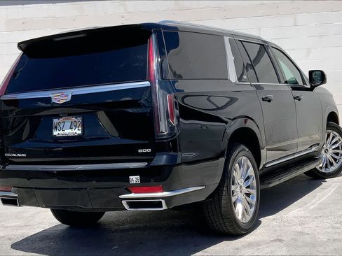 Used 2023 Cadillac Escalade ESV Premium Luxury RWD image 23