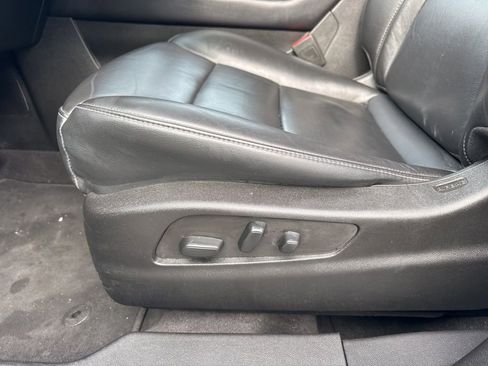 Used 2023 Cadillac XT4 Premium Luxury image 21