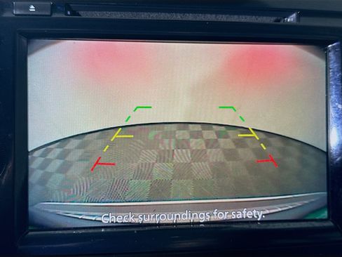 Used 2020 Nissan Murano SV image 19