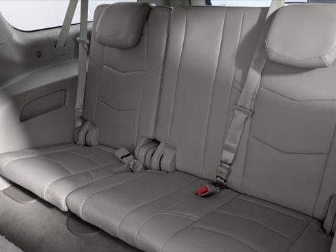 Used 2017 Cadillac Escalade ESV Luxury image 18