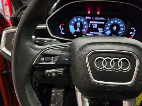 Used 2025 Audi Q3 2.0T Premium AWD/4WD image 19