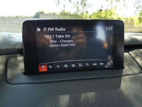 Used 2019 MAZDA CX-9 Touring image 56