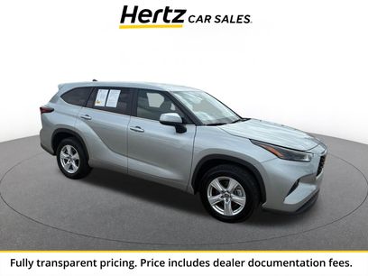 Used 2025 Toyota Highlander LE