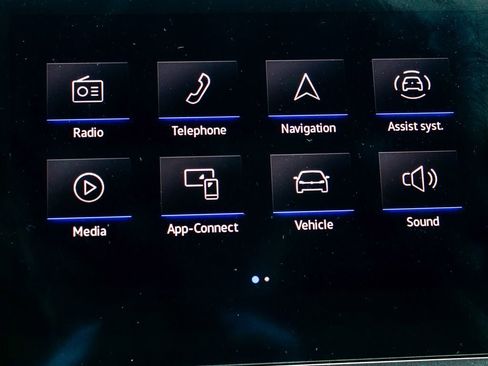 Used 2022 Volkswagen Tiguan SEL R-Line image 21