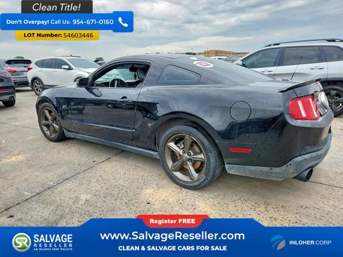 Used 2010 Ford Mustang GT RWD image 3