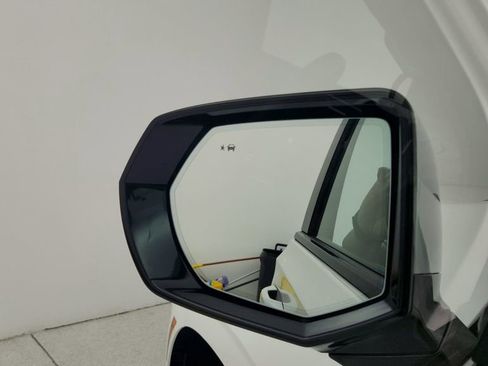 Certified 2025 Chevrolet Suburban RST w/ Comfort Package RWD image 18