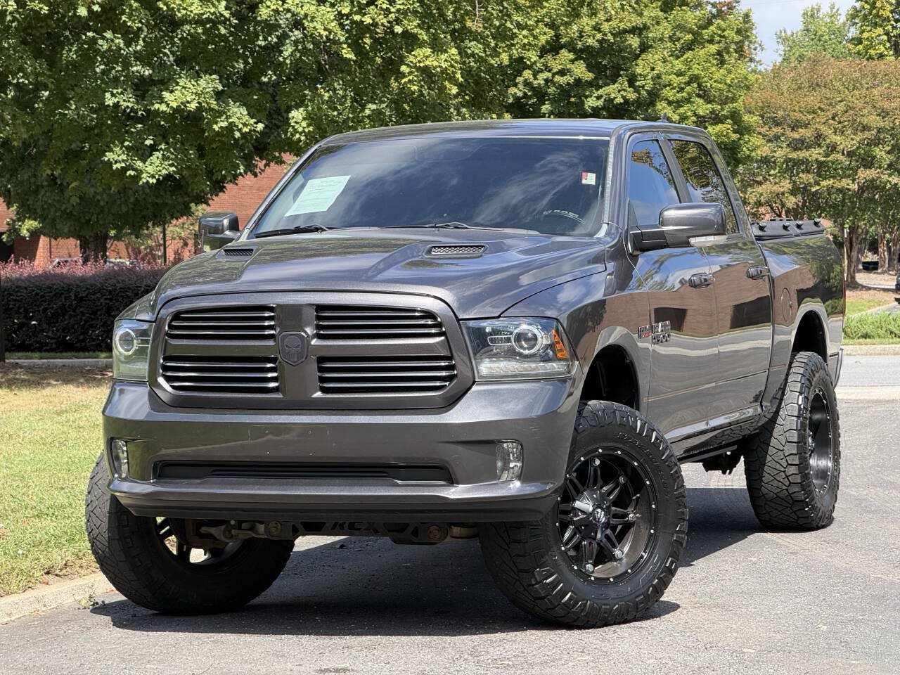 Used 2016 RAM 1500 Sport w/ Convenience Group AWD/4WD image 1