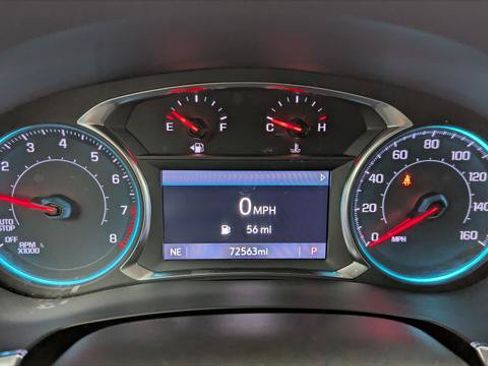 Used 2023 Chevrolet Traverse LT FWD image 26